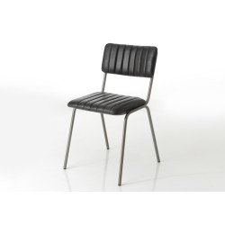 Chaise en cuir noir